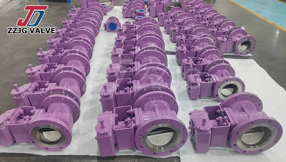 Connection end: Whether the flange or thread is compliant