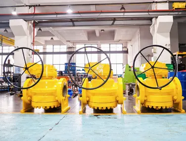 Full Port Three Way High Pressure Metal Sealing Plug Valve Case 1